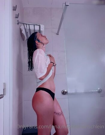 Lena Muskelmenschlein