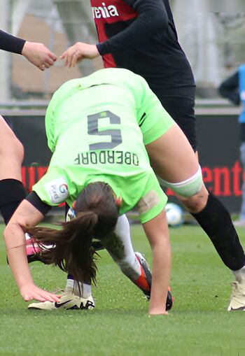 Lena Oberdorf