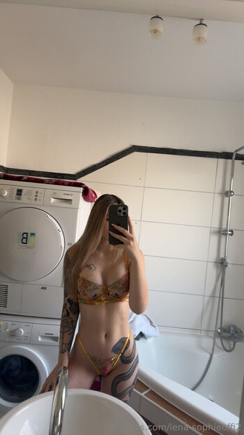 lena-sophieoffi2