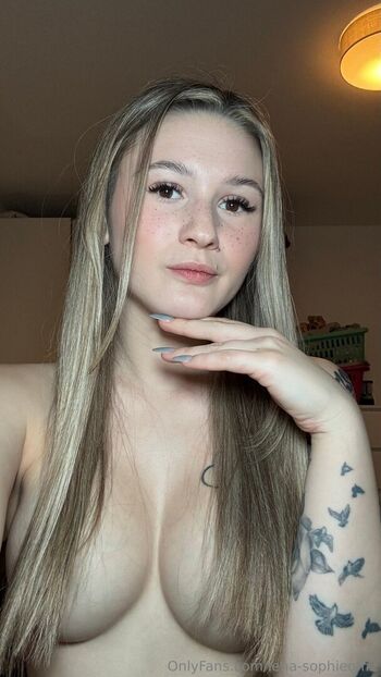 lena-sophieoffi2