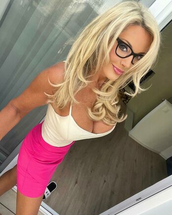 Lenka Dragounova