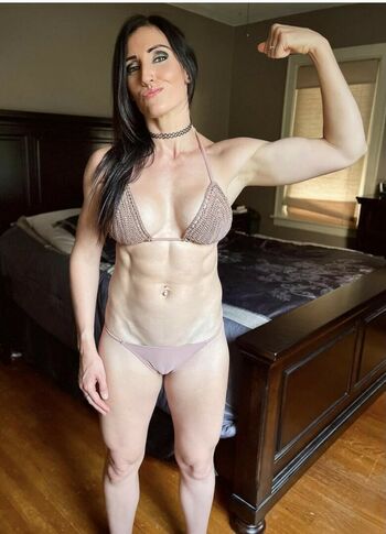 Lesley Cusumano