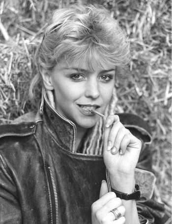 Leslie Ash