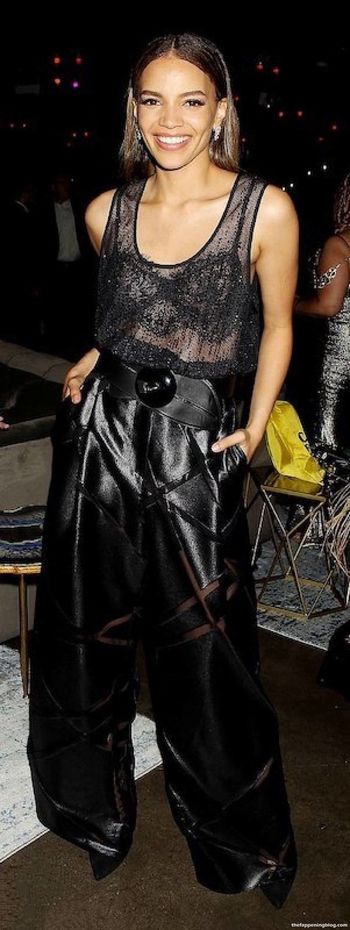 Leslie Grace