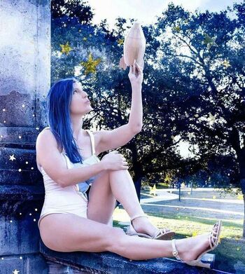 Leva Bates