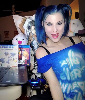 Leva Bates