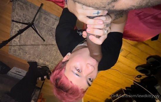 lewdkittyyyy