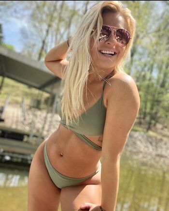 Lexi Dotson
