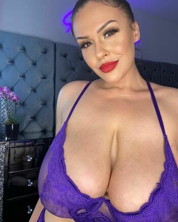 Lexi Love
