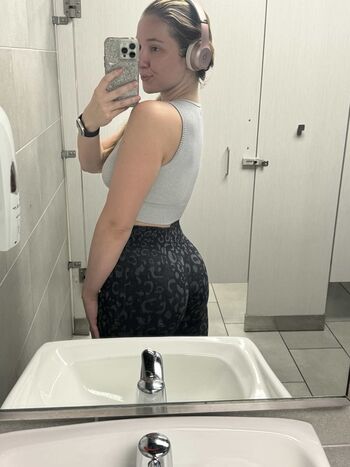 Lexi Love