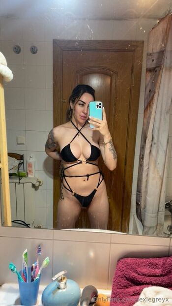 lexiegreyx