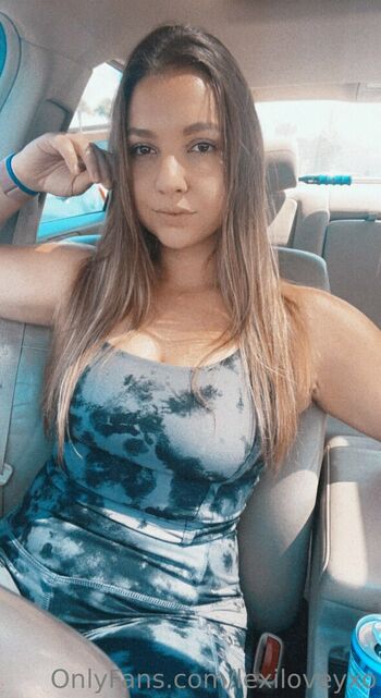 lexiloveyxo