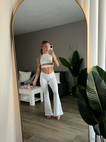 lexixnicole