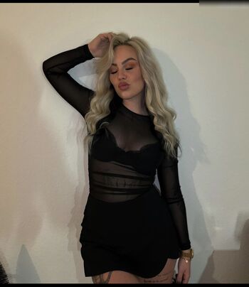 Leyla Petrow