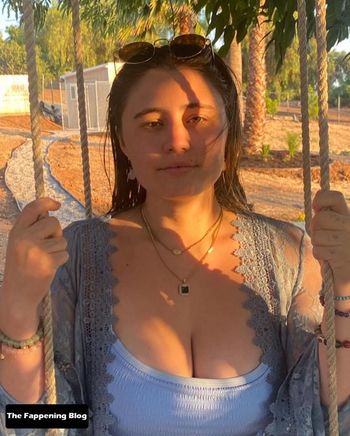 Lia Marie Johnson