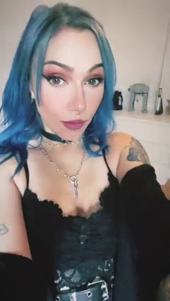 LiaxRose