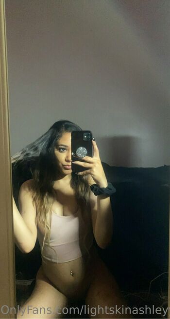 lightskinashleyyyy