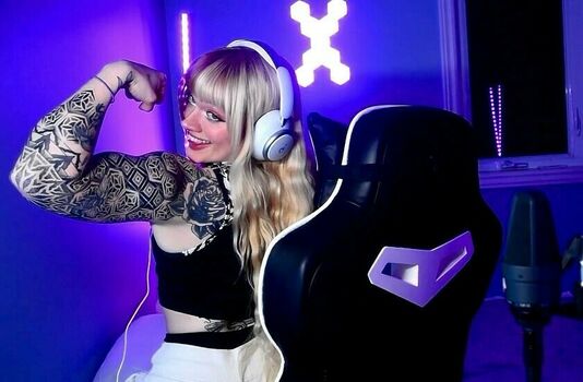 lilac_lexx