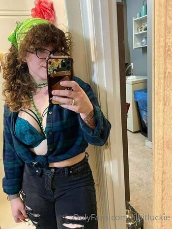 lilbitluckie