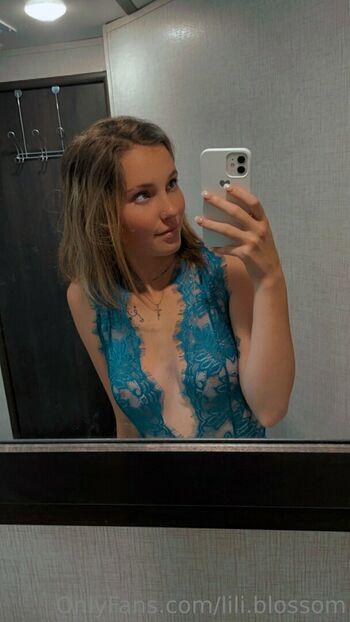 lili.blossom