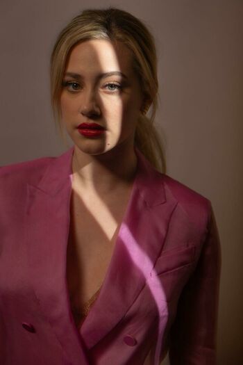 Lili Reinhart
