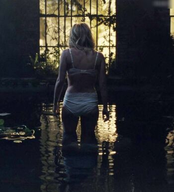 Lili Reinhart