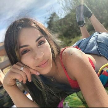 Liliana Nana