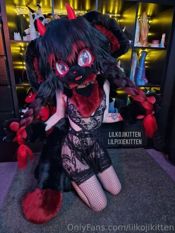 lilkojikitten