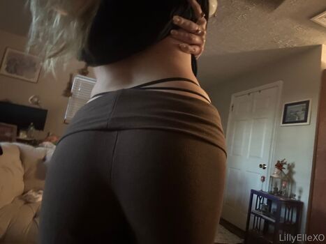 lillyellexo