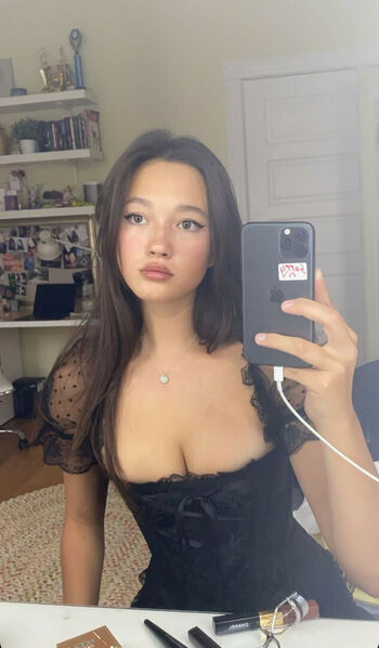 Lily Chee