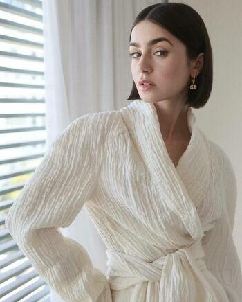 Lily Collins