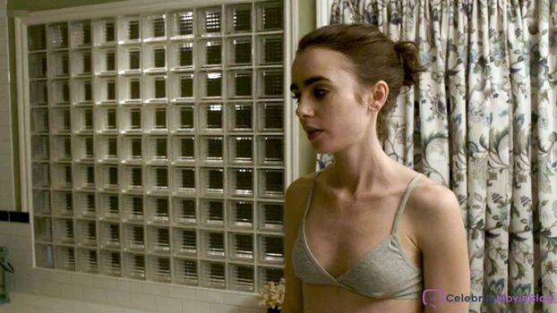 Lily Collins