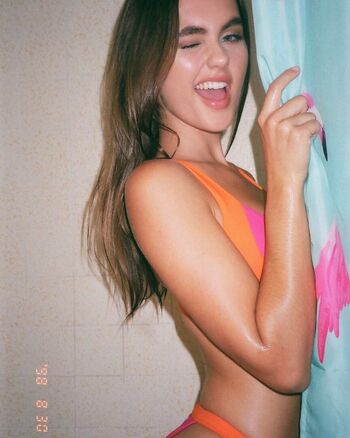 Lily Easton