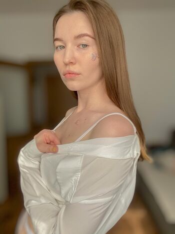 Lily Mint