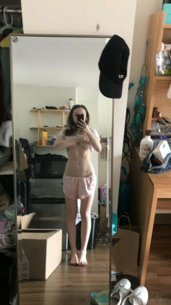 Lily Mo Sheen