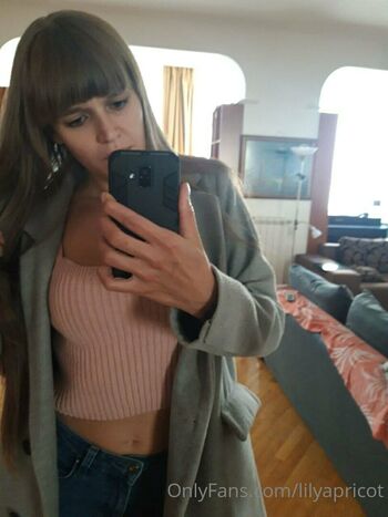 lilyapricot