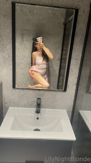 lilyblonde