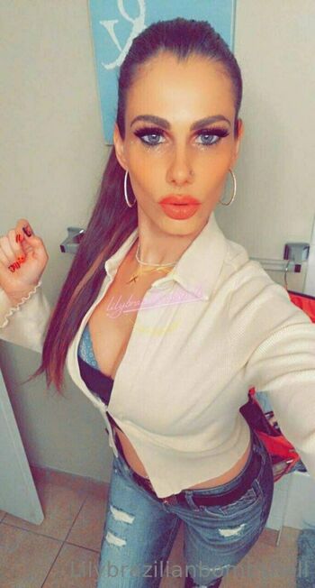 lilybrazilianbombshell