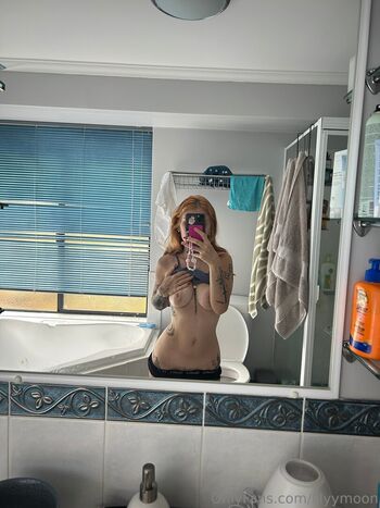 lilyymoon