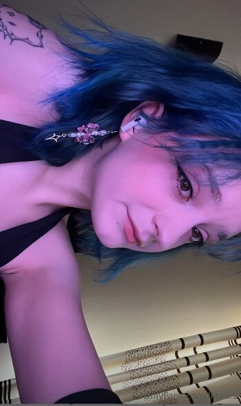 Lina18yo
