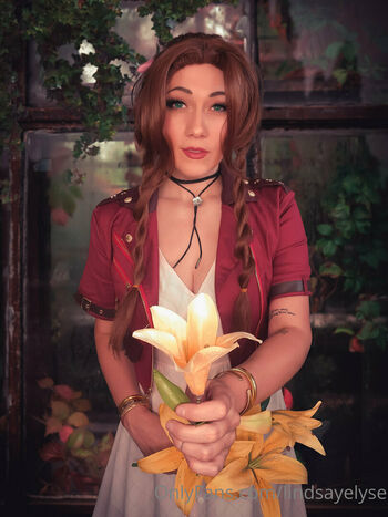Lindsay Elyse