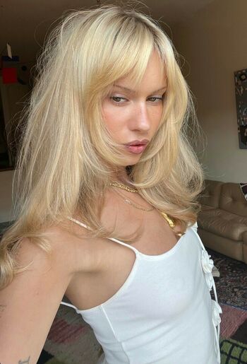 Lindsay Vrckovnik Linmick