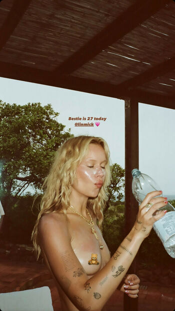 Lindsay Vrckovnik Linmick
