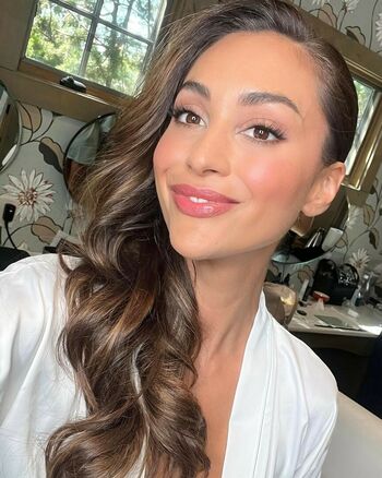 Lindsey Morgan