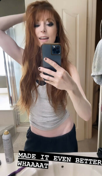 Lisa Foiles