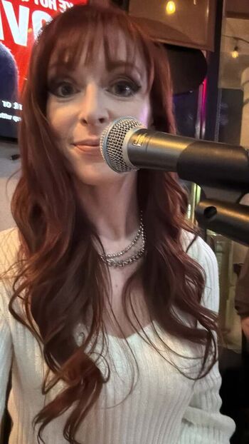 Lisa Foiles