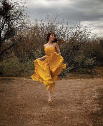 Lisa Foiles