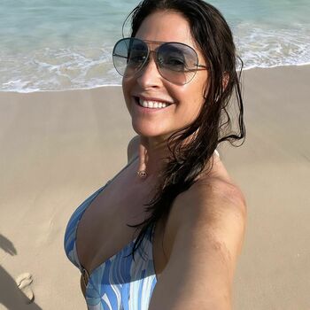 Lisa Snowdon