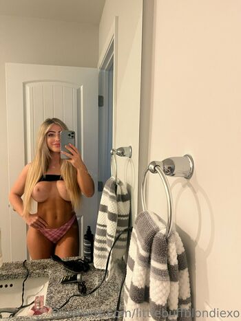 littlebuffblondiexo