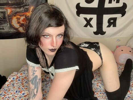 littledeadfairy